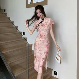 花色高级旗袍2025新款复古性感年轻款气质修身显瘦新中式连衣裙
