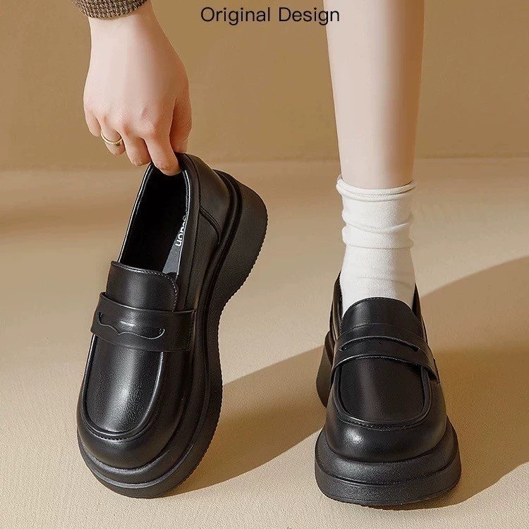 High shoes English style platform for leather shoes, universal footwear, loafers, British style, autumn, trend of season