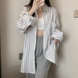 2026春夏新款韩版复古宽松BF风中长款条纹衬衫女长袖衬衣防晒衫潮