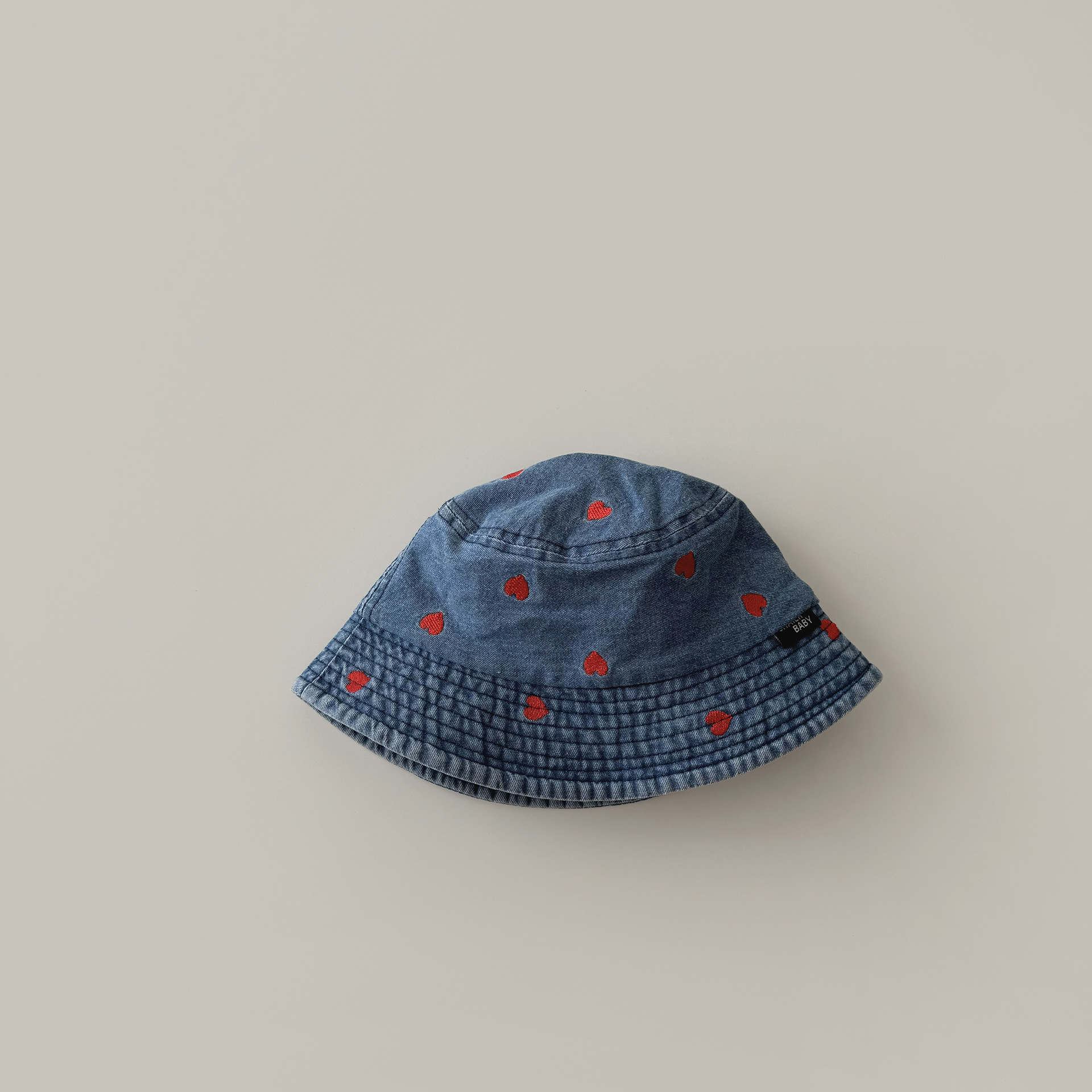 Girl'S Streetwear Heart Shape Embroidery Bucket Hat display picture 7