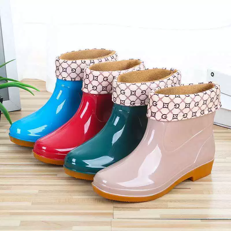 Резиновые сапоги для женщин короткие трубки мода плюс ватяная низкая трубка плюс бархатные сапоги от скольжения для взрослых женщин нескользящая кухонная рабочая обувь для женщин