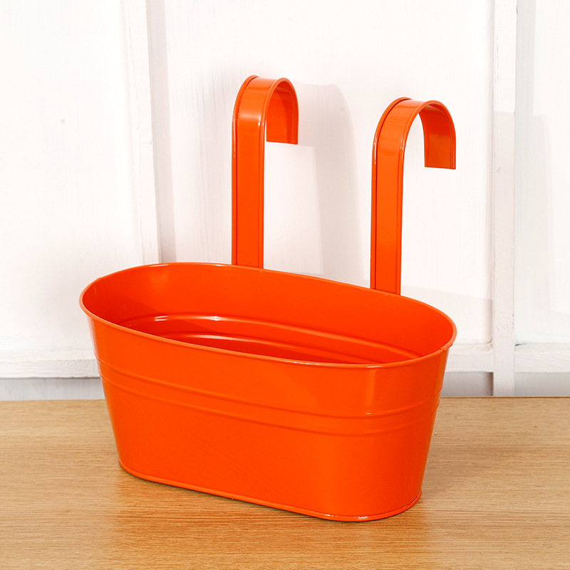 Selección estricta de hierro fundido colgando balcón barril de hierro colgando balcón colgando barril de metal