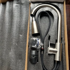 面盆龙头;厨用龙头;花洒套装