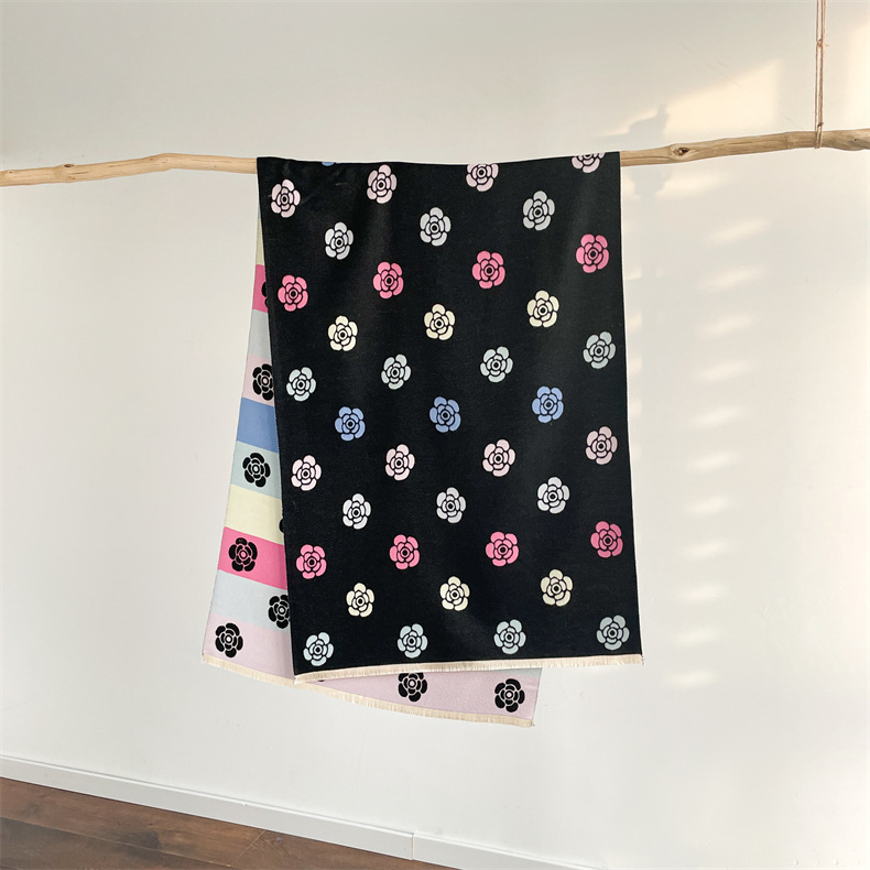 Camelia colorata per il lusso invernale femminile, dolce profumata in inverno, scialle spesso e caldo, sciarpa invecchiata_voghion.com