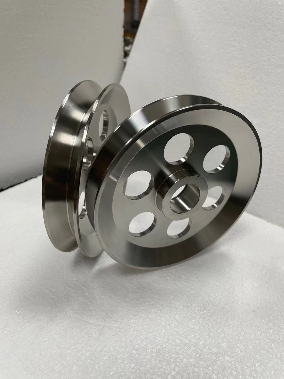 99瓷猪尾圈O型猪尾巴过线圈氧化铝瓷走线过线带螺母太阳吊环M4M5