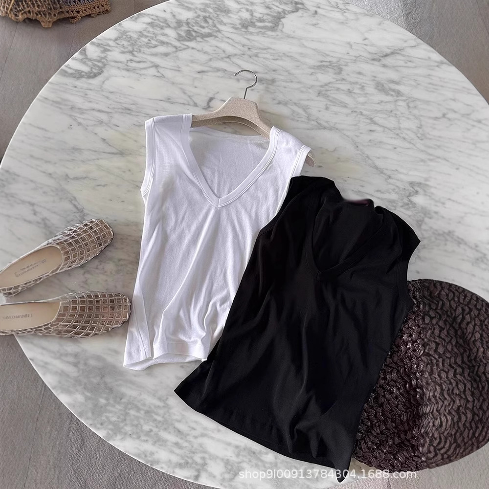 Produced by Jin Kou Fabric Factory, Extremely Comfortable V-Neck Vest t
