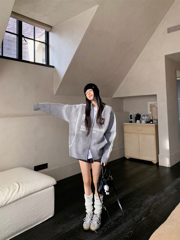 2025新款美式复古竖条纹立领毛衣外套女秋季宽松显瘦气质灰色上衣|undefined