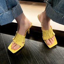 韩版编织拖鞋女夏2022年新款方头一字细跟高跟鞋露趾时尚凉拖外穿