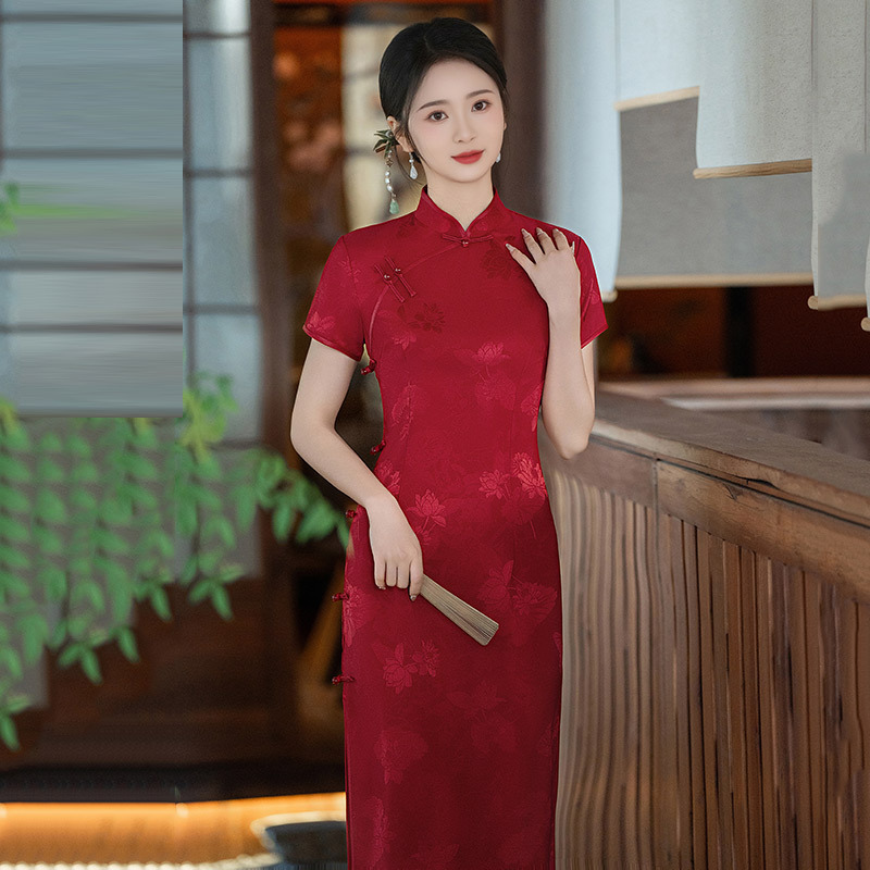 紅色媽媽裝國風高考送考改良旗袍2025新款女新中式復古夏季中長款