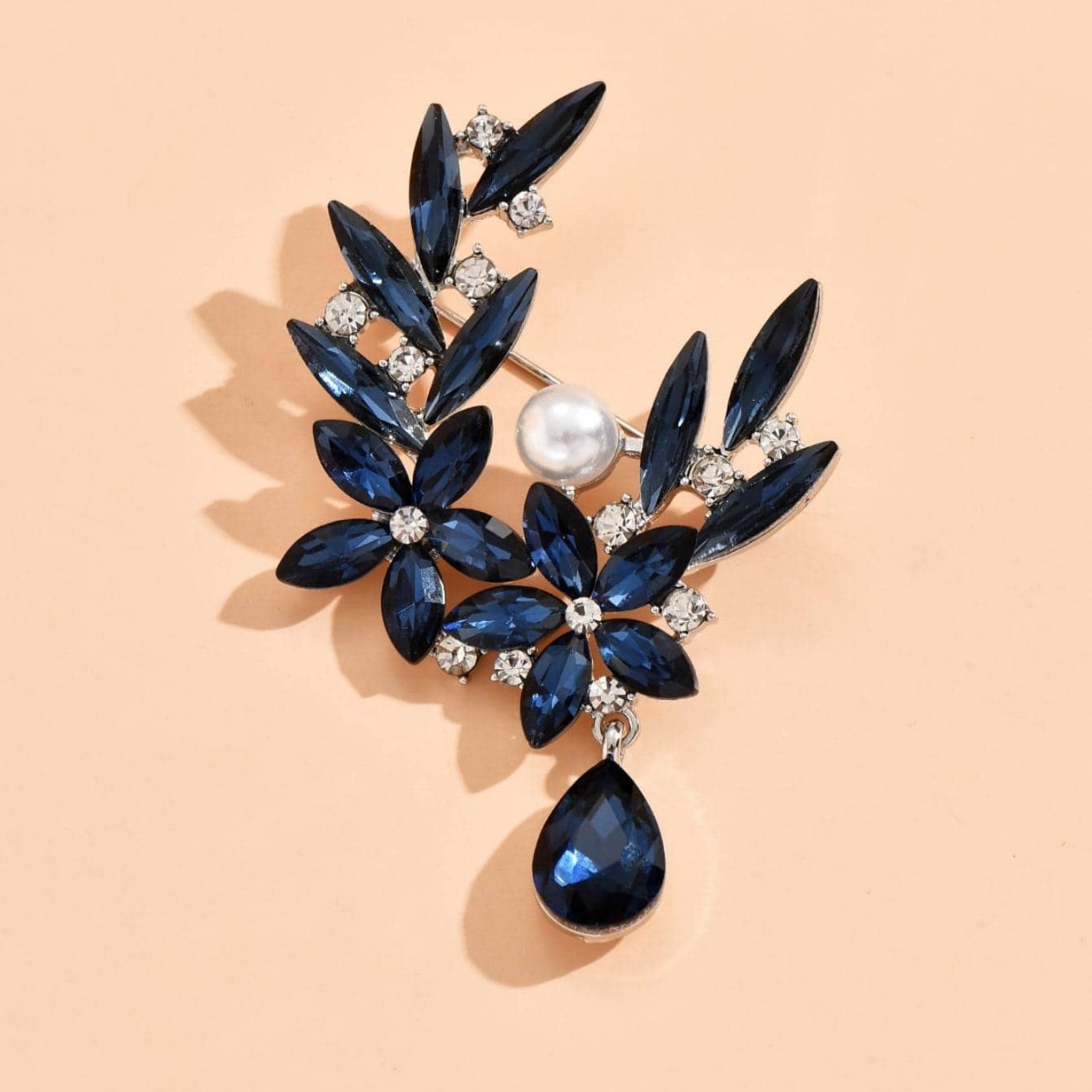 Flower Dropping Spike Women's Crystal Brooch Women's Jewelry Workplace Accessories Vintage Clothing Accessories