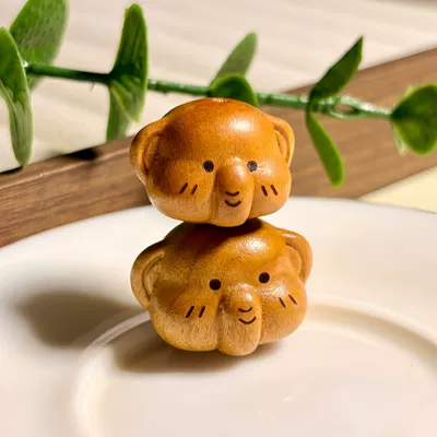 Old Peach Wood Carving Cute: Zərgərlik ara hissələri