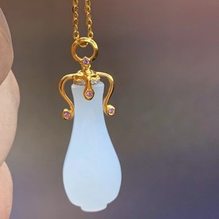 Fubei Diamond Jewelry [18K Gold Inlaid with Hetian Mutton-Fat White Jade Guanyin Hand-Held Vase Pendant] Bare Stone 12*30mm