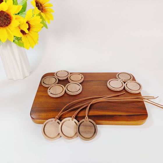 Creative DIY Car Enlargement Wood Tag Aromatherapy Round Walnut Enlargement Wood Chip Essential Oil Enlargement Wooden Plate