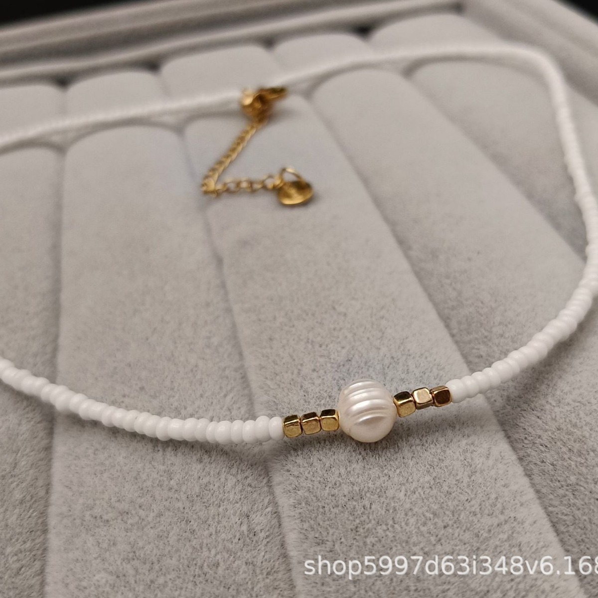 Agua dulce perla blanca 38 5CM