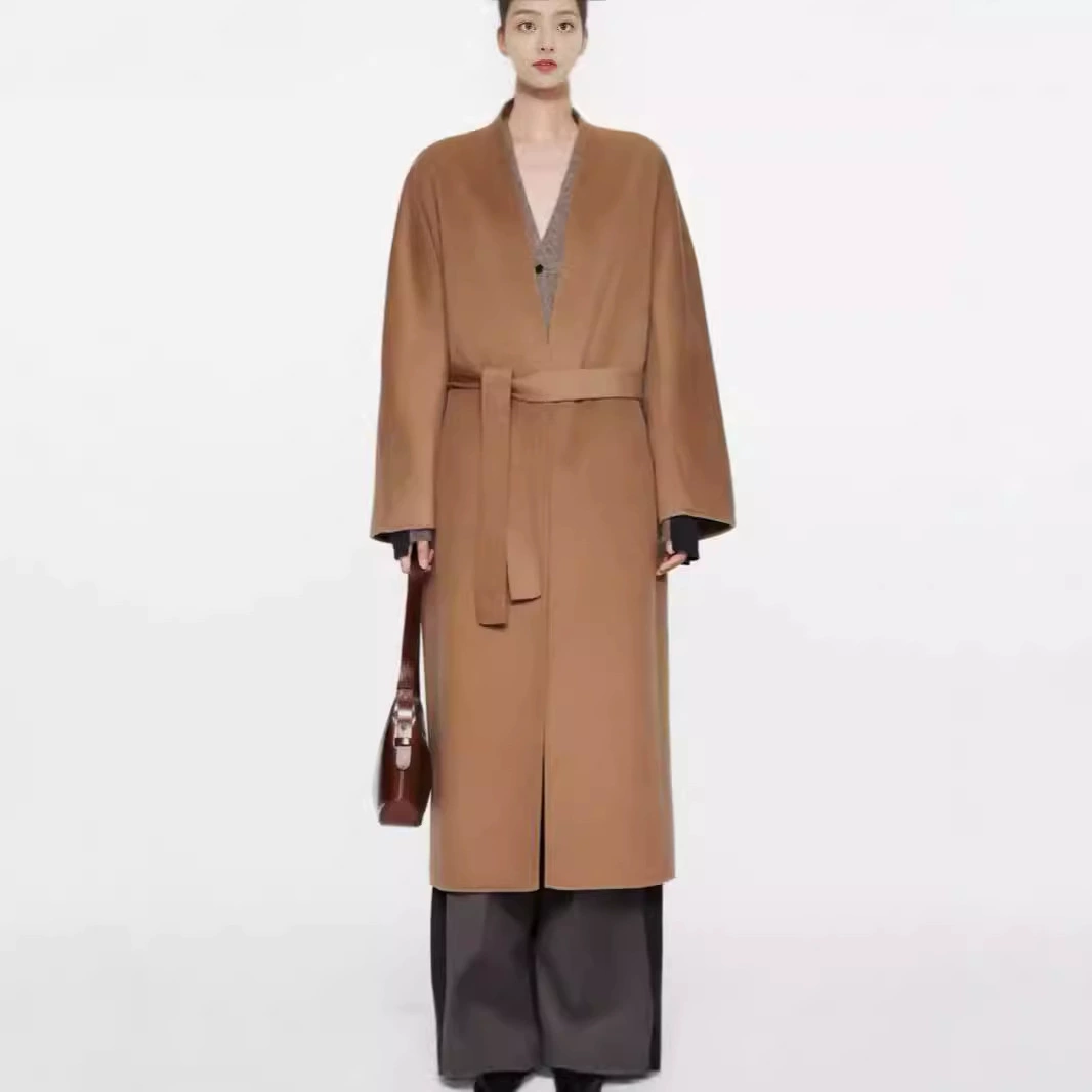 24 новых зимних халатов с v-образным вырезом