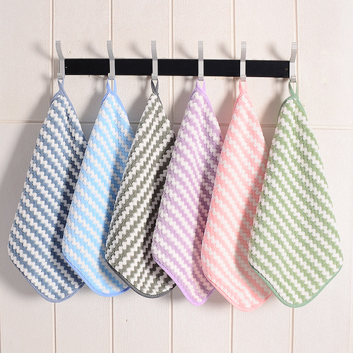 Coral velvet small square towel 30*30 absorbent small towel kindergarten hand towel children's handkerchief kitchen rag wholesale