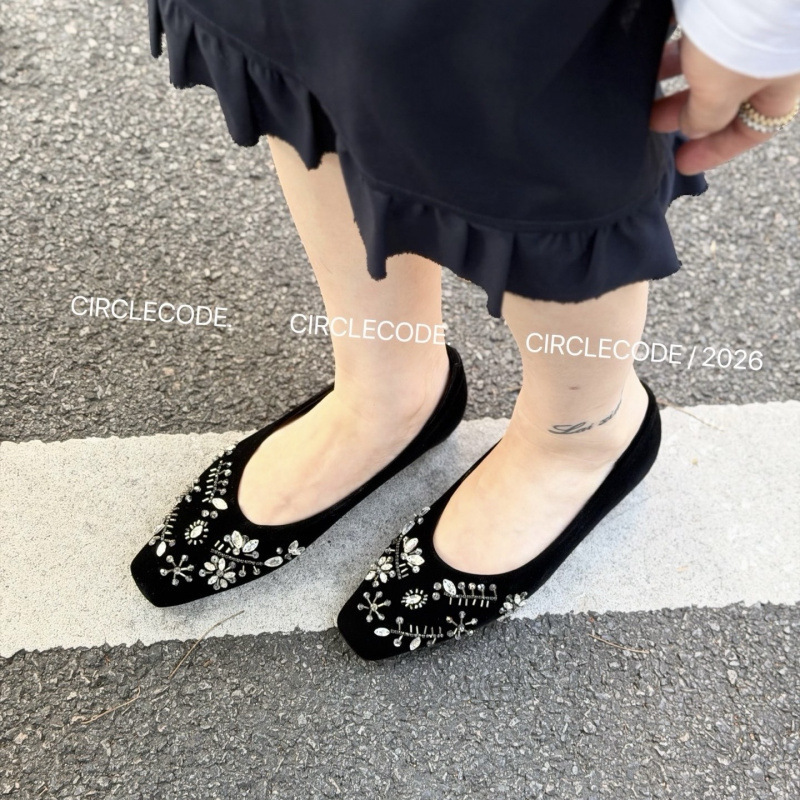 Korean-style heavy-duty rhinestone shallow single shoes, French-style Mary Jane shoes to match skirts, women's shoes, 2026 new model xhr26-68 Korean-style heavy-duty rhinestone shallow single shoes, French-style Mary Jane shoes to match skirts, women's shoes, 2026 new model xhr26-68