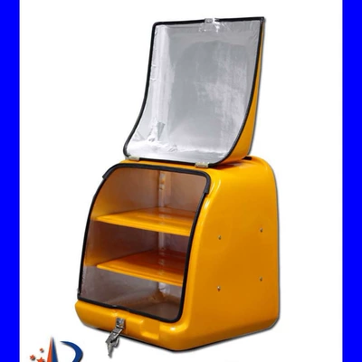 to Deliver Meals, Electric car tail box