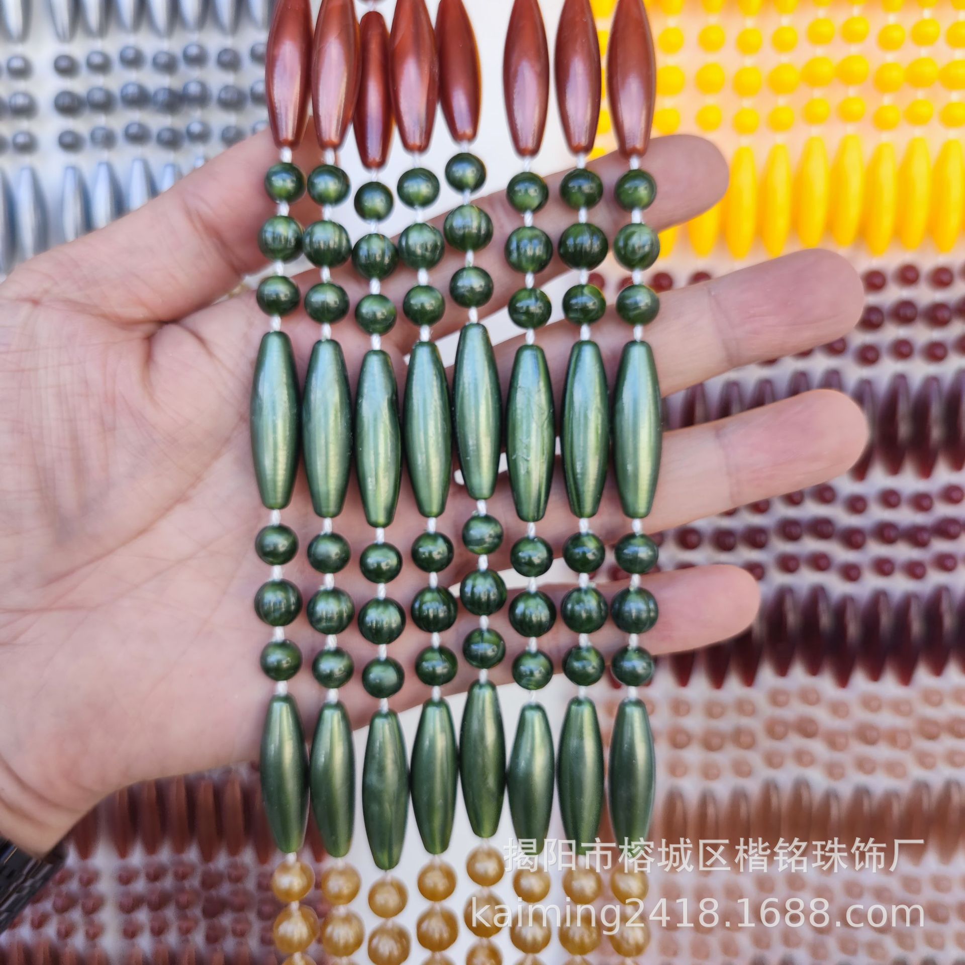 ����ֱ���¿���ɫ�������� �����������Ҽ��ø����� ������������