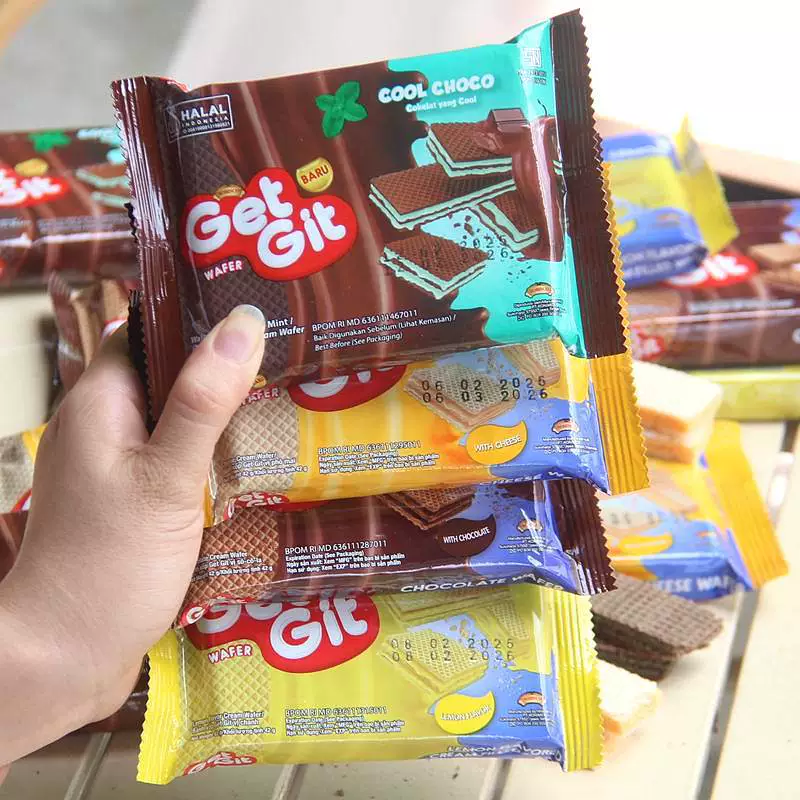 Импортные из Индонезии вафельные сэндвичи с сыром и шоколадом Pili Mint, 42 г, легкие закуски