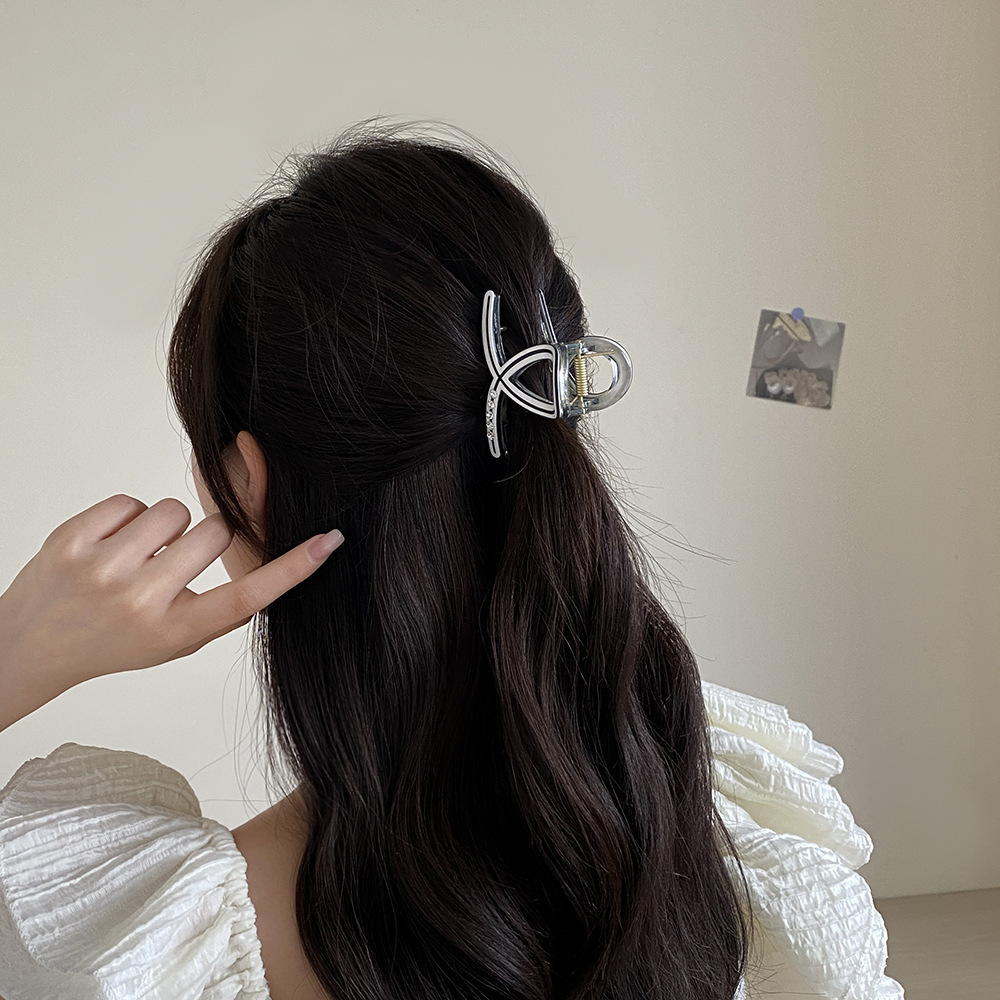 Fermaglio per capelli con strass caldo transfrontaliero Fermaglio per capelli per bambini Fermaglio per capelli con squalo Fermaglio per capelli piccolo Fermaglio per capelli di piccole dimensioni Internet Celebrante Copricapo_voghion.com