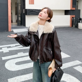 女式马甲;其他短外套;女式衬衫