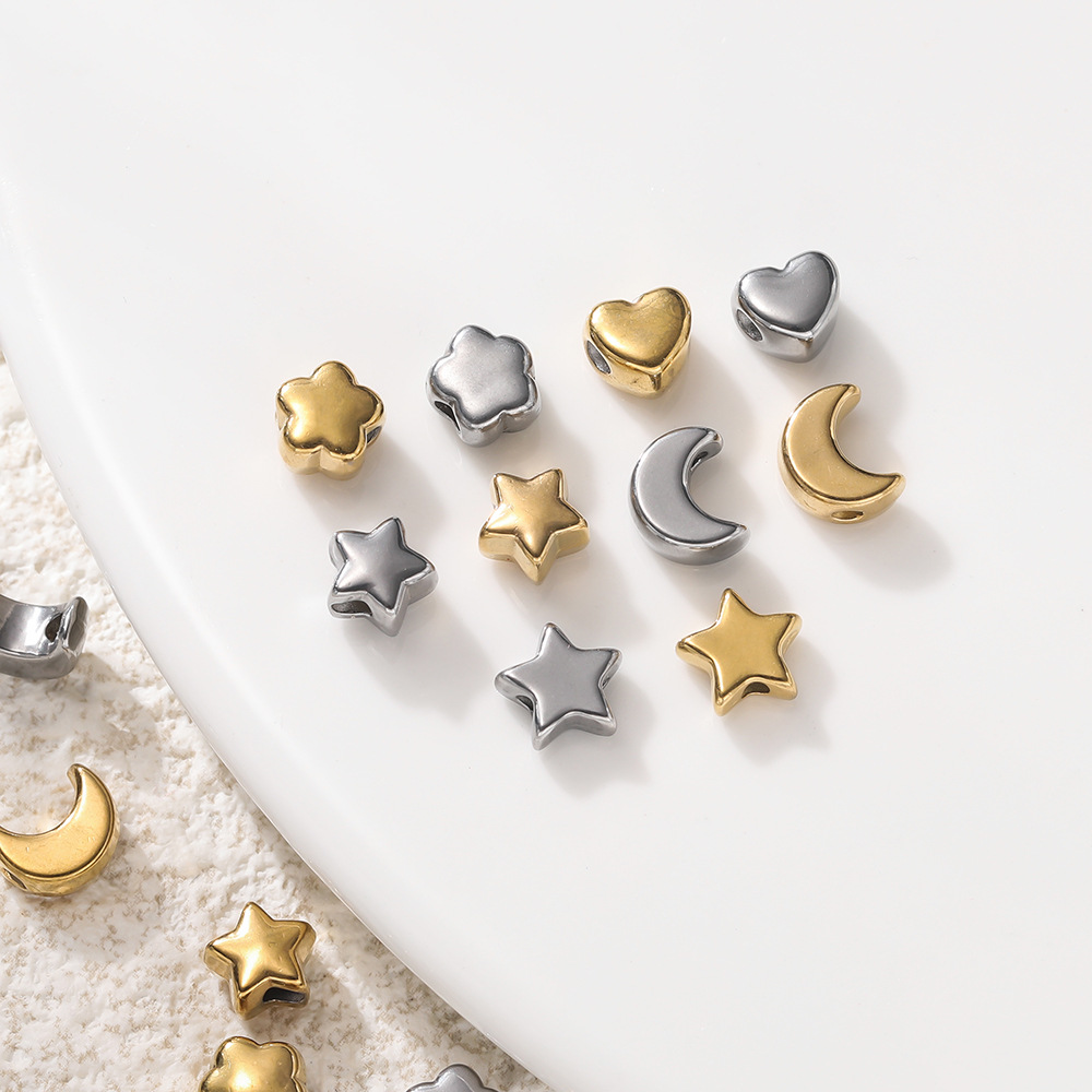 10g Weight Beads Jewelry Making Type DIY Ornament Accessories Classification 5 PCS/Package Quantity 304 Stainless Steel Material Star, Moon, Heart Shape Pattern All Seasons Season Elegant, Cute Style 5 PCS/Package Stainless Steel Star Moon Heart Shape Beads DIY Ornament Accessories 5