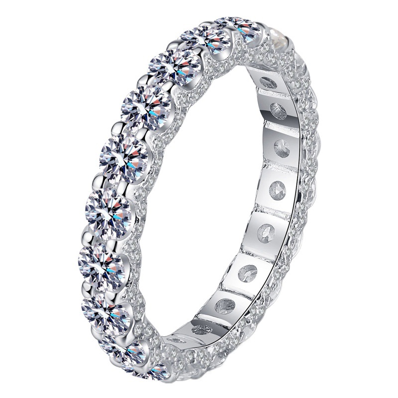 Anillo de plata esterlina 925 grupo femenino con incrustaciones anillo de moissanite chapado en oro PT950 boda mesón suministro directo de fábrica al por mayor