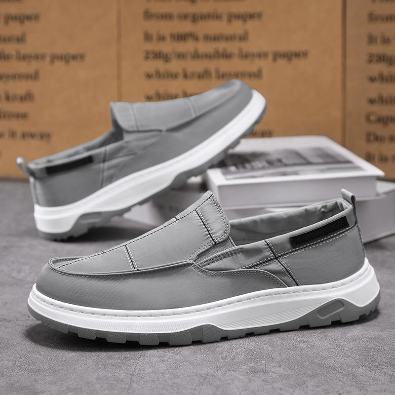 Zapatos de hombre, zapatos de tela de seda de hielo finos de verano, zapatos deportivos y casuales de uso exterior ligero, un pedal, zapatos de conducción perezosos, hombres
