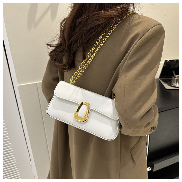 280g Weight Synthetic Leather Lining Material Magnetic Buckle Closure Type Single Shoulder Strap Strap Type Shoulder Bag, Crossbody Bag Bags Type Daily Occasion Pu Leather Material Solid Color Pattern All Seasons Season Women's Gender Streetwear Style Square Shape Medium Size Women's Medium Pu Leather Solid Color Streetwear Square Magnetic Buckle Shoulder Bag Crossbody Bag 20