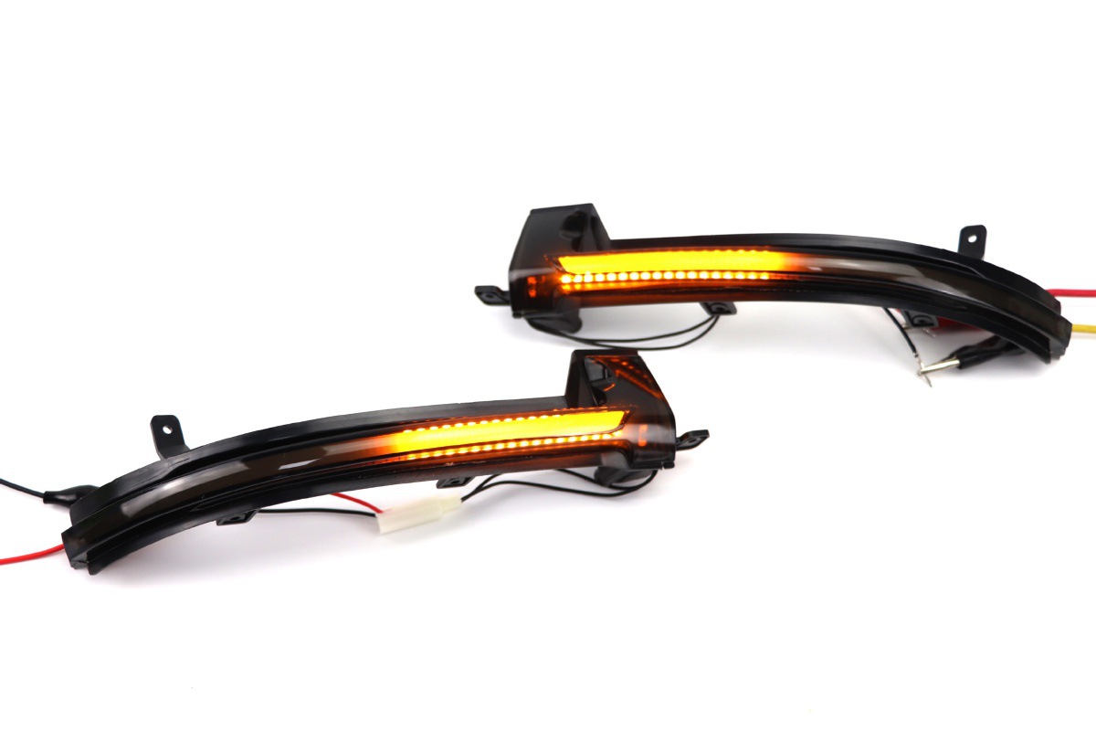 LED Dynamic Turn Signal Light for Volkswagen Touareg II MK2 7P 2010-2018