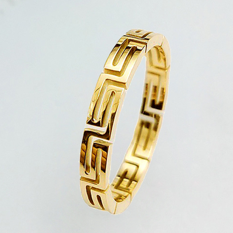 Joyería de acero Titanium vendedora caliente transfronteriza fabricante masculino del anillo esmerilado hueco del acero inoxidable del estilo europeo y americano de la cadena giratoria