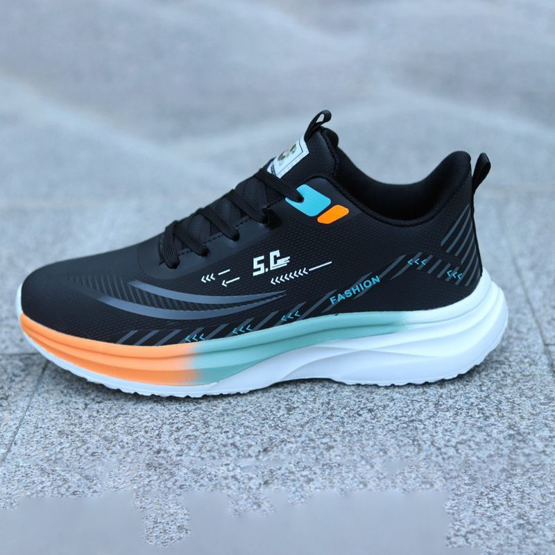 Zapatos de hombre de tamaño grande 2026 nuevos zapatos deportivos de hombre con suela suave, zapatos de correr cómodos para estudiantes, zapatos transpirables al aire libre