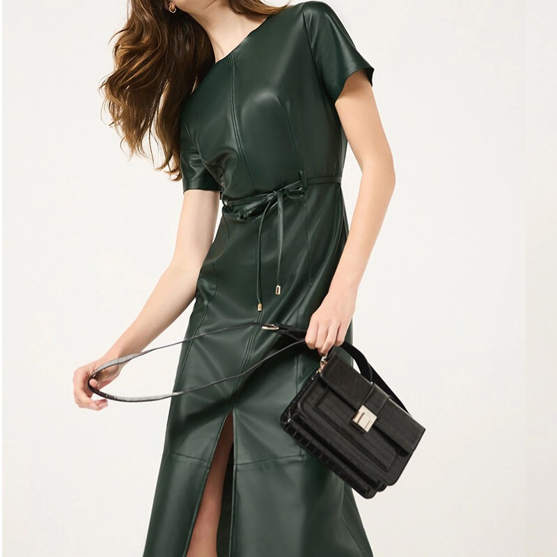 Custom Leather Dress, European and American Export Leather Skirt Processing Factory, High-Waisted A-Line Skirt with Short Sleeves, Fashionable and Elegant, According to Drawings and Samples Custom Leather Dress, European and American Export Leather Skirt Processing Factory, High-Waisted A-Line Skirt with Short Sleeves, Fashionable and Elegant, According to Drawings and Samples