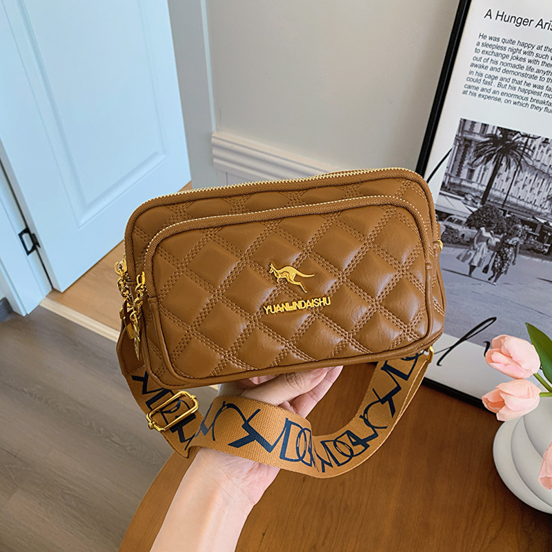 小香風菱格包包女2024新款女包百搭寬肩帶斜挎單肩包三層手機包潮