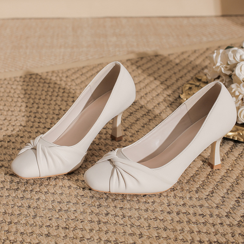 Square-Toe Stiletto High Heels, Large Size, Extra Fat and Widened Shallow Mouth, Versatile Women's Work Shoes for Commuting, Comfortable and Not Tiring for Feet