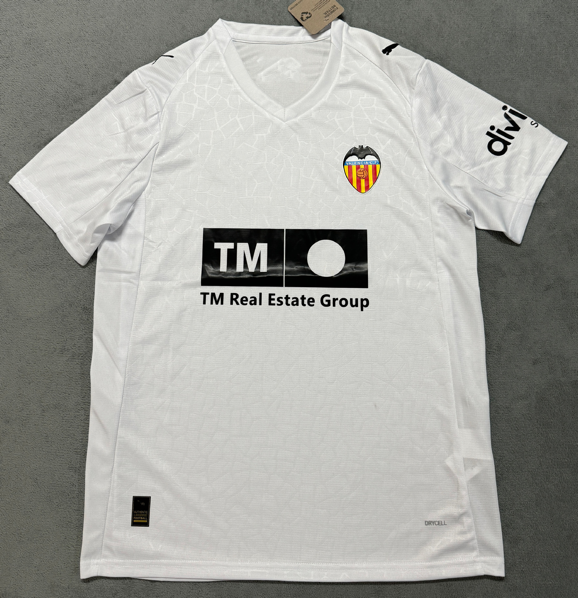 2526 발렌시아 홈코트