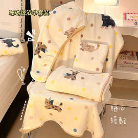 卡通小猫珊瑚绒浴巾女家用吸水速干不掉毛可穿可裹洗澡薄款三件套