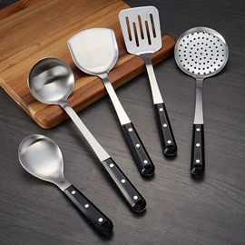 烹饪勺铲;烘焙量勺量杯;食物夹