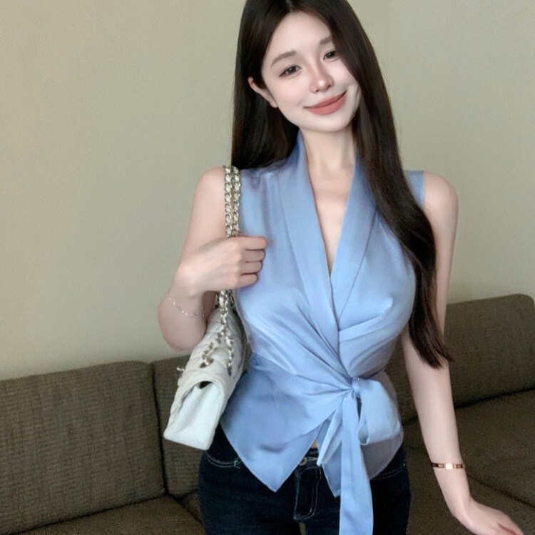 French-Style Satin Tie-Neck Sleeveless Shirt for Women, Summer Waist-Cinching Slim-Fit Design, Elegant Blue Blouse