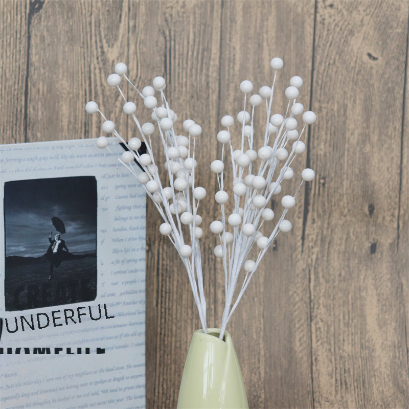 Artificial Berry Branch For Home Decoration And Wedding Ornaments_voghion.com