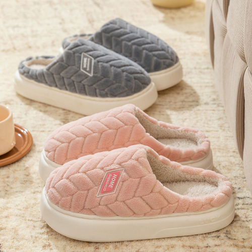 Poop feeling cotton slippers for men in autumn and winter, warm, thick sole, plush, non-slip cotton slippers for women, thick and comfortable