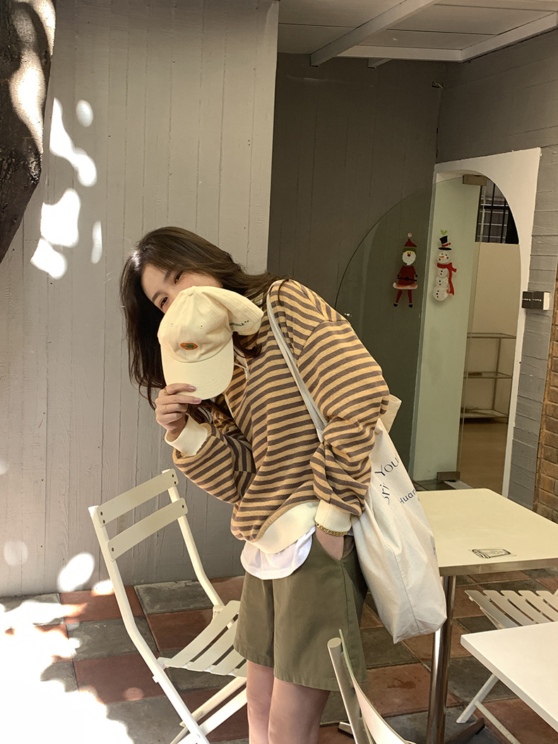 01-121KZ8021_16+ 3.JPG