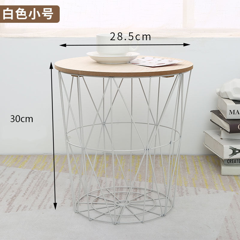 Nórdica mesa de cabecera de hierro forjado multifuncional simple mesa de té pequeño marco de almacenamiento de dormitorio ropa sucia brazo malla de hierro