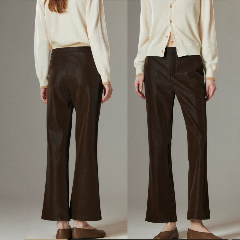 Retro chic and slimming ROW-style eco-friendly leather pants for autumn/winter 2026, featuring a slightly flared leg, a "old money" aesthetic, and a mermaid silhouette Retro chic and slimming ROW-style eco-friendly leather pants for autumn/winter 2026, featuring a slightly flared leg, a "old money" aesthetic, and a mermaid silhouette