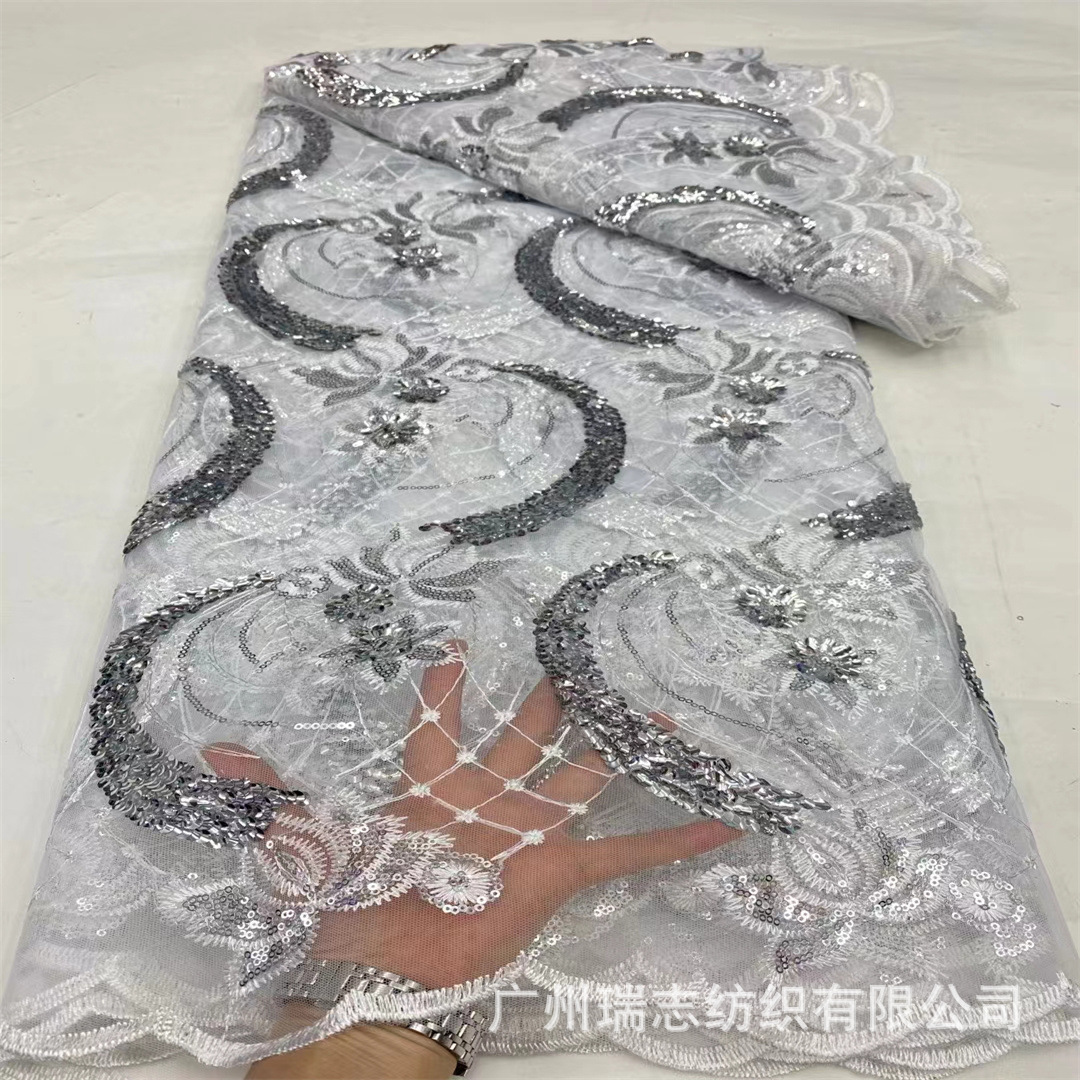 Sólo el estilo americano laminado posicionamiento bordado tela de encaje azulejos africanos vestido de malla accesorios de decoración