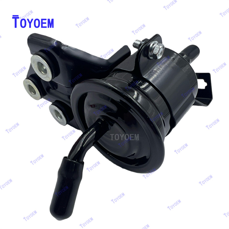 23300-75140 Is Suitable for Toyota Land Cruiser Runner Fuel Filter Gasoline Filter Element 2Tr
