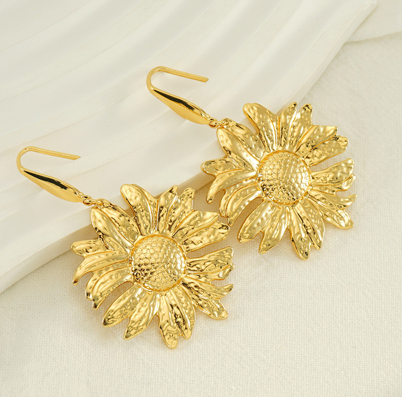 Stainless Steel Ear Needle Material 18K Gold Plated Plating Material 1 Pair Simple Style Flower Stainless Steel 18K Gold Plated Drop Earrings