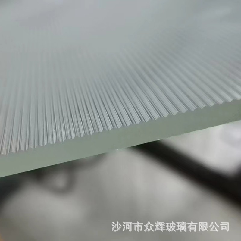 钢化超白长虹小灯芯条纹瓦楞磨砂压花艺术玻璃柜门窗隔断屏风定制