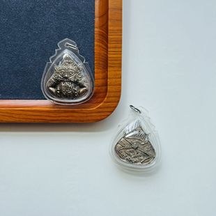 Thai Amulet Ra Hu Waterproof Luang Phor Ben Temple 2560 One Piece Drop Shipping Non-Fading Douyin Live Broadcast Kuaishou Hot Style